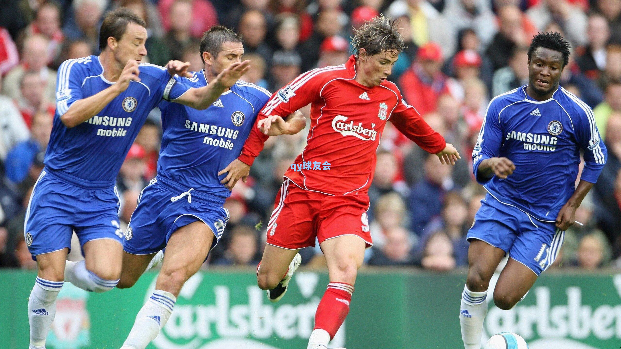 特雷泽盖评选现役十大前锋引争议，劳塔罗力压莱万，新老交替时代到来？